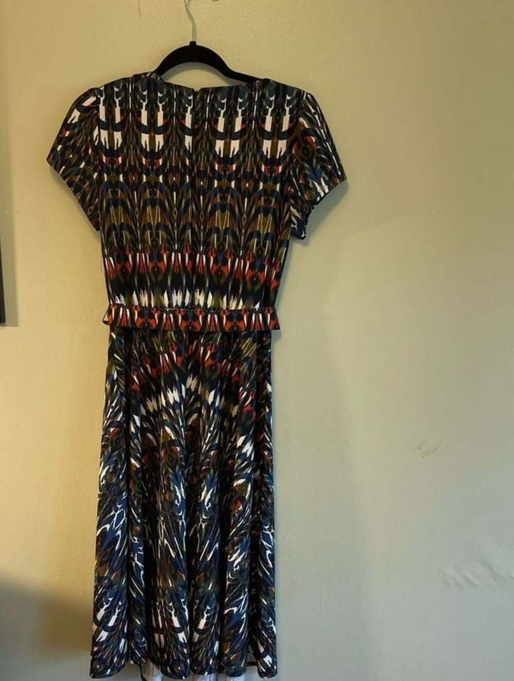 Julian Taylor, NY,‎ Career Dress, Peacock Feathers  Sz. 8, OfficeCore - Picture 3 of 8